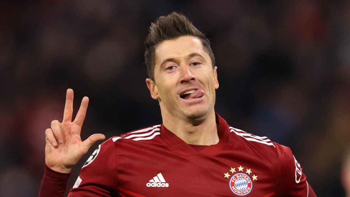 Robert_Lewandowski_Bayern_vs_Salzburg_CL_030822_0.jpg